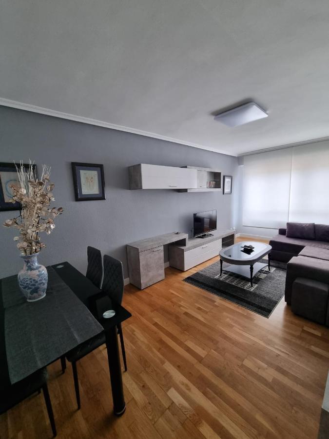 Vivienda Silvia Renfe Apartment Leon Luaran gambar